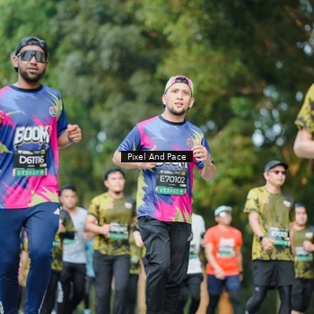 Runner Photo 6885894