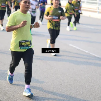 Runner Photo 6885904