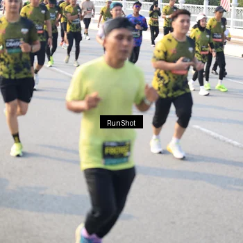 Runner Photo 6885912