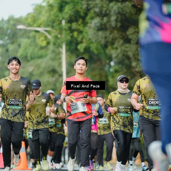 Runner Photo 6885918