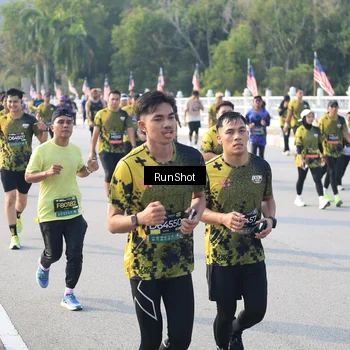 Runner Photo 6885929