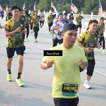 Runner Photo 6885931