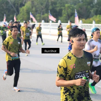 Runner Photo 6885997