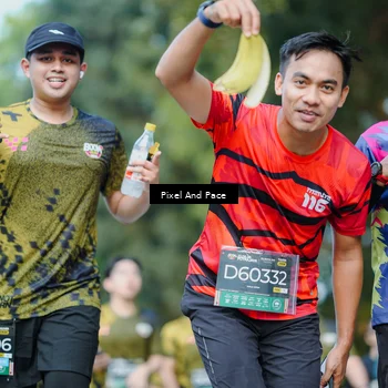 Runner Photo 6886007