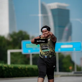 Runner Photo 6886015