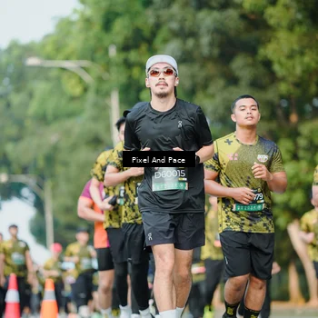 Runner Photo 6886083