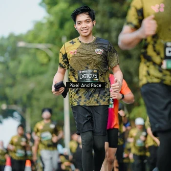 Runner Photo 6886107