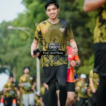Runner Photo 6886111