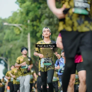 Runner Photo 6886122