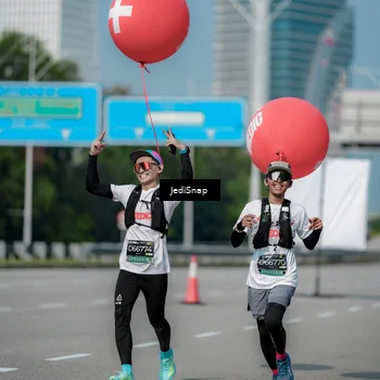 Runner Photo 6886135