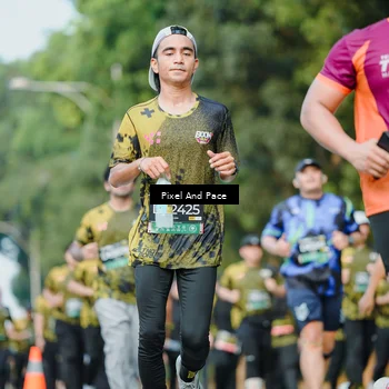 Runner Photo 6886156