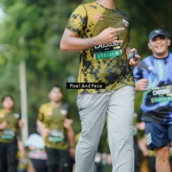 Runner Photo 6886157
