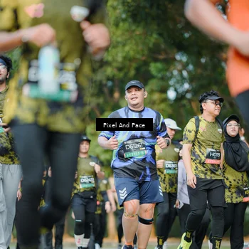 Runner Photo 6886173