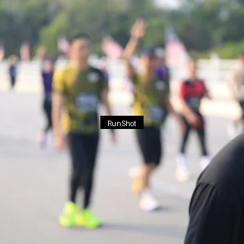 Runner Photo 6886175