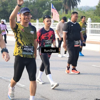 Runner Photo 6886187