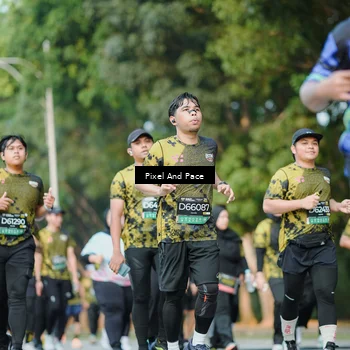 Runner Photo 6886192