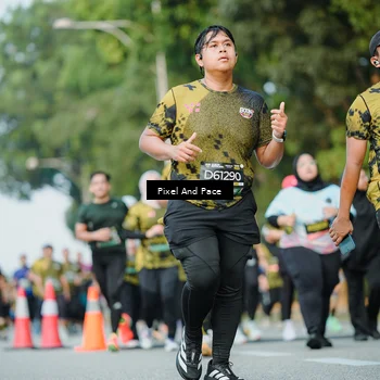 Runner Photo 6886203