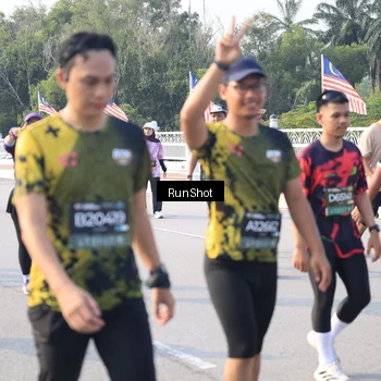 Runner Photo 6886207