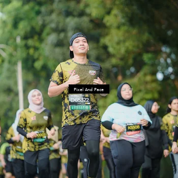 Runner Photo 6886211