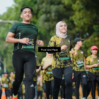 Runner Photo 6886245