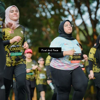 Runner Photo 6886260