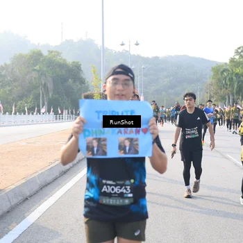 Runner Photo 6886280