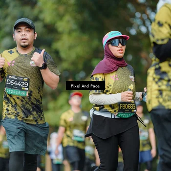 Runner Photo 6886287
