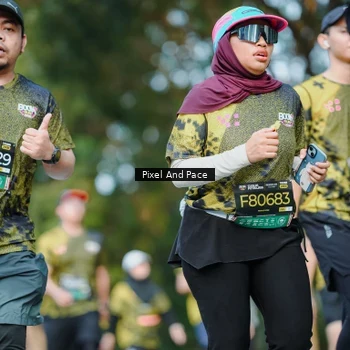 Runner Photo 6886289