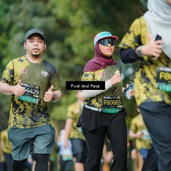 Runner Photo 6886293