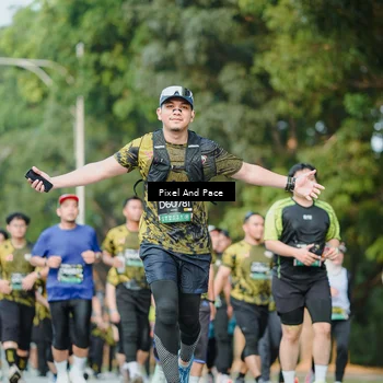 Runner Photo 6886302
