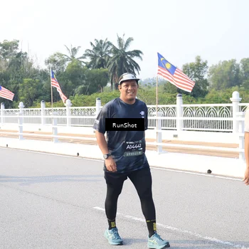 Runner Photo 6886305