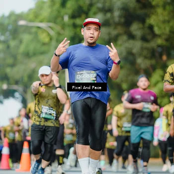 Runner Photo 6886313