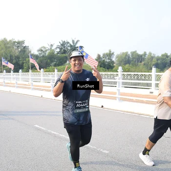 Runner Photo 6886325
