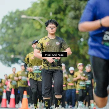 Runner Photo 6886330