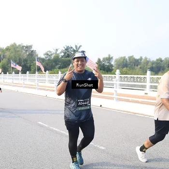 Runner Photo 6886331