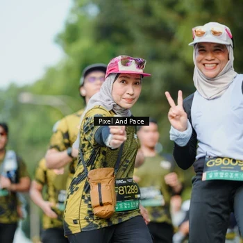 Runner Photo 6886359