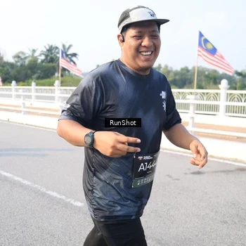 Runner Photo 6886360