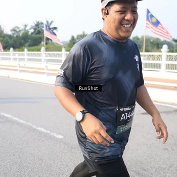 Runner Photo 6886365