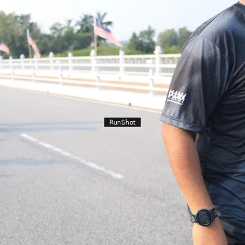 Runner Photo 6886368