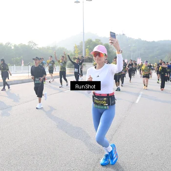 Runner Photo 6886462