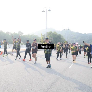 Runner Photo 6886495