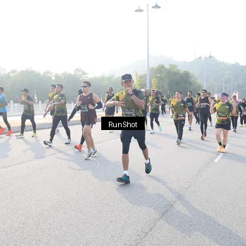 Runner Photo 6886509