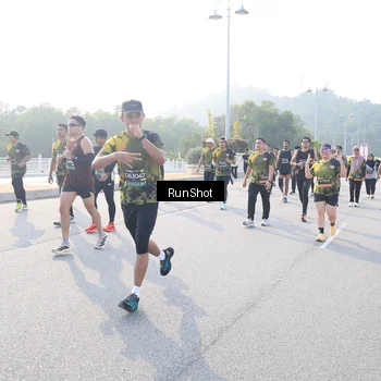 Runner Photo 6886520