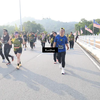 Runner Photo 6886564