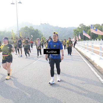 Runner Photo 6886573