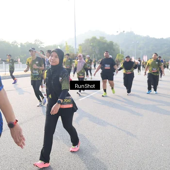 Runner Photo 6886602