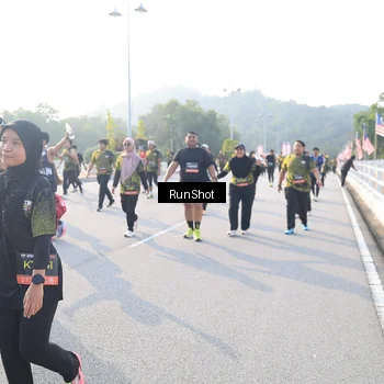 Runner Photo 6886604