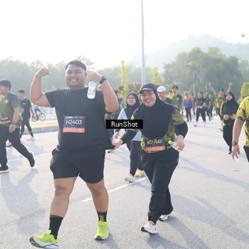 Runner Photo 6886658