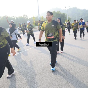 Runner Photo 6886665