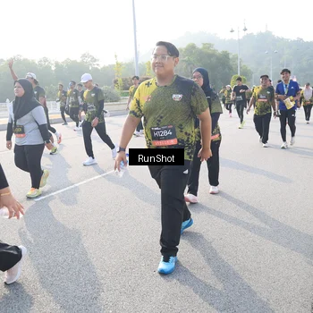 Runner Photo 6886667